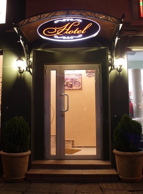 Hotel Avenue à Choumen Extérieur photo