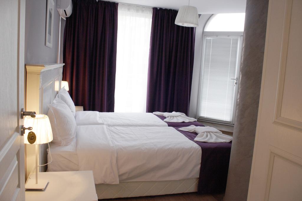 Hotel Avenue à Choumen Extérieur photo